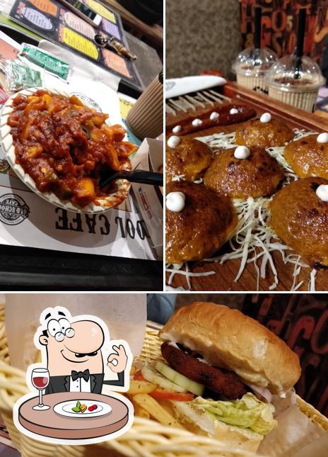 Food at OLD SCHOOL CAFE