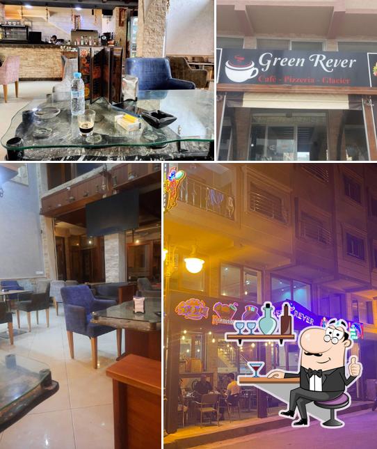 Green Rever : Café & Restaurant