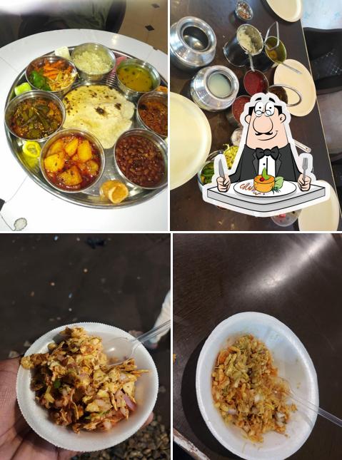 Food at Shree Raj Rajeshwari Hotel ‌‌‌શ્રી રાજ રાજેશ્વરી હોટેલ