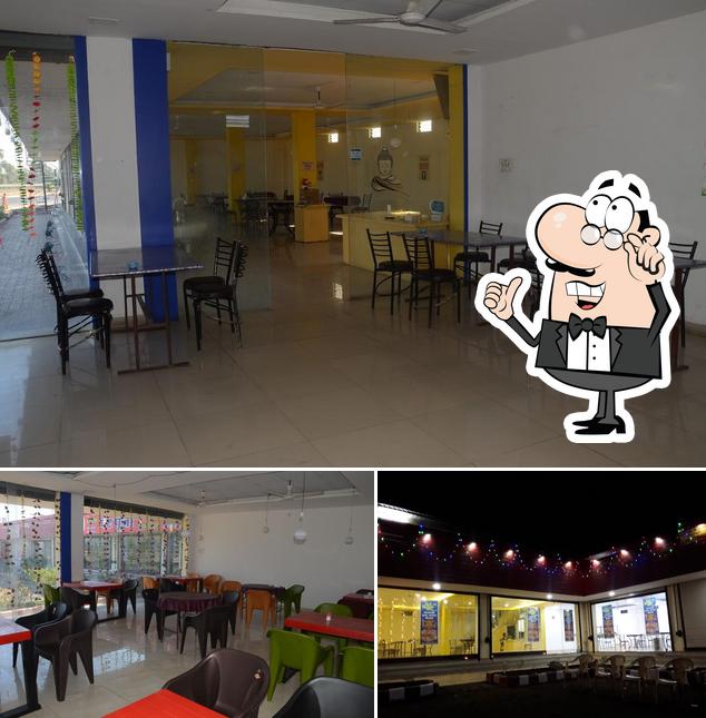 Check out how Hotel Rajgarh wale Pet Pooja & Restaurant looks inside
