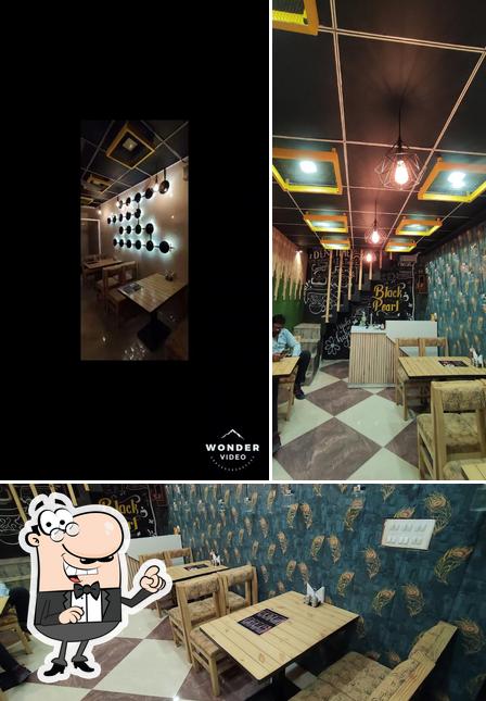 The interior of BLACK PEARL RESTAURANT & CAFE
