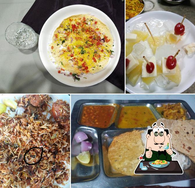 Meals at Hotel Gandharva Inn