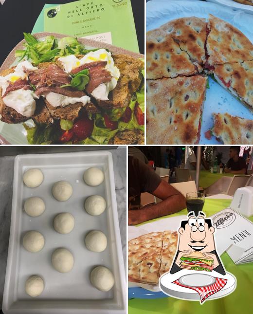 Ordina un panino a Pizzeria Alfiero