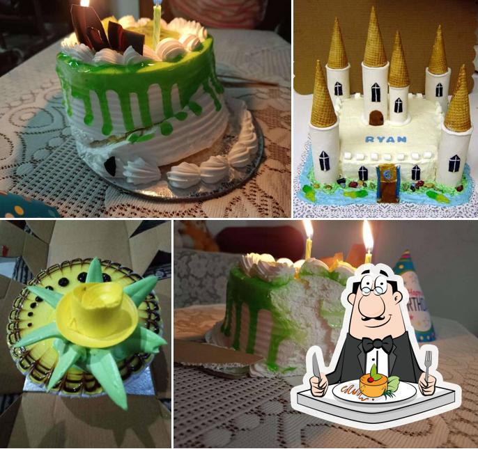Food at Snaxpress Tastes & Cakes