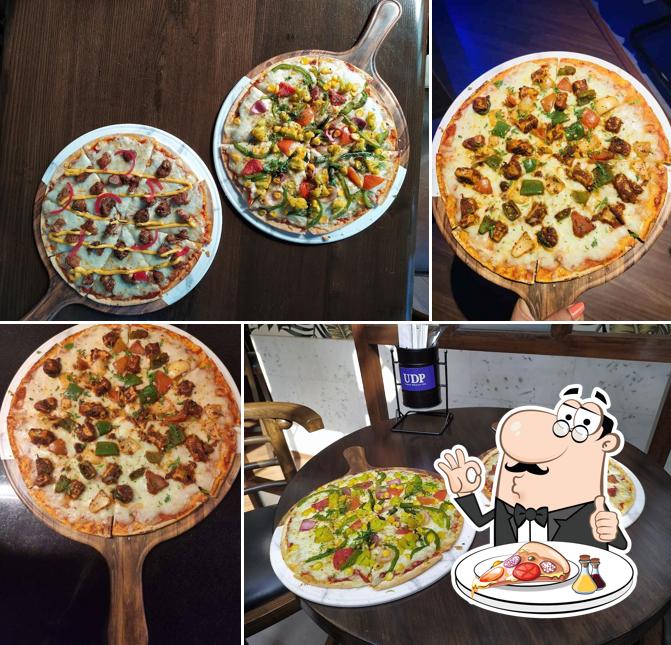 Order pizza at Urban Deccan Pub