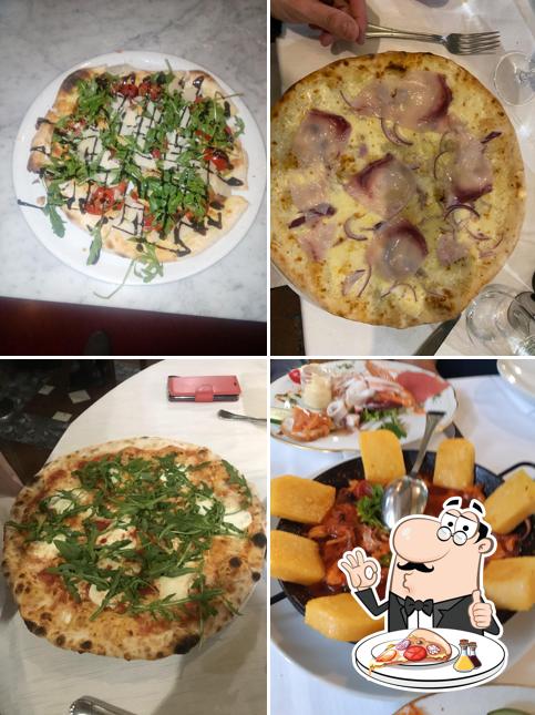 Ordina tra le svariate varianti di pizza