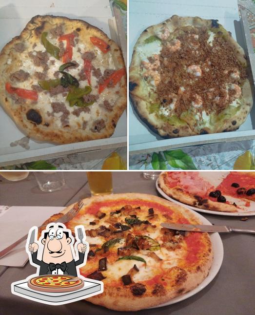 A La Preferita, puoi prenderti una bella pizza