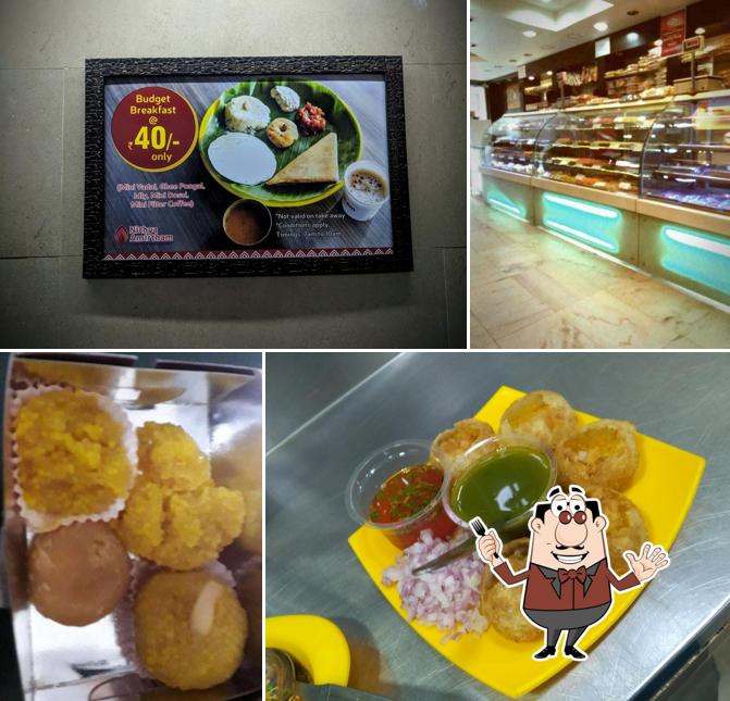 Food at Nithya Amirtham Sweets