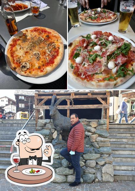 Questa è la immagine che mostra la cibo e esterno di Ristorante Molino