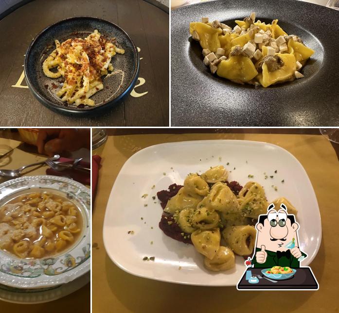 Maccheroni al formaggio al CANTINA ANTICO ANGELO