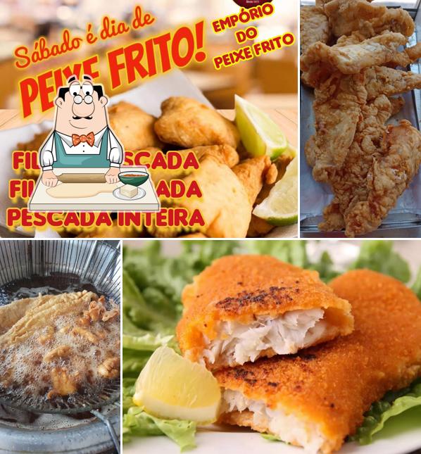 Samosas em Empório do Peixe Frito
