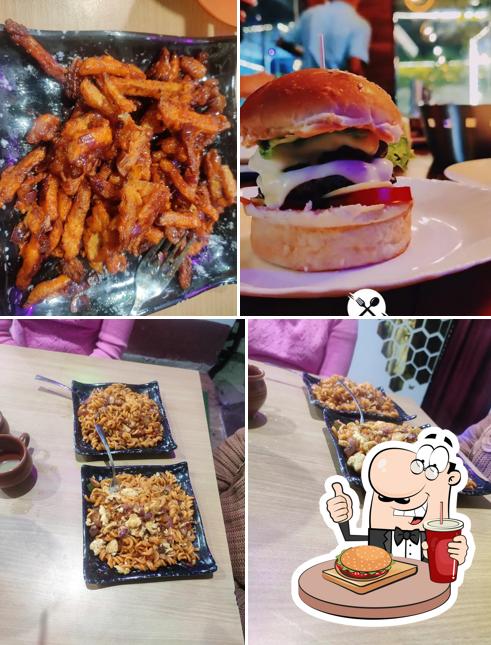 Hamburger at Foodies Corner - Alaka