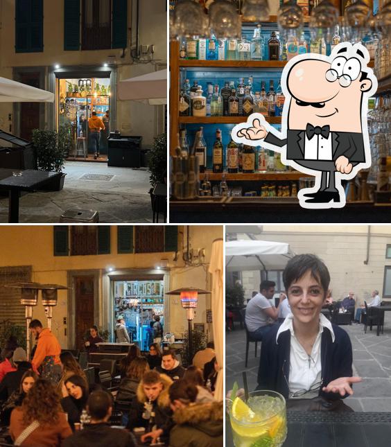 Gli interni di The Circus Bar