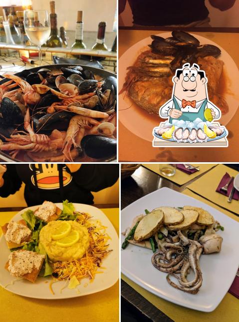 I clienti di i 2 Truogoli possono ordinare diversi prodotti di cucina di mare