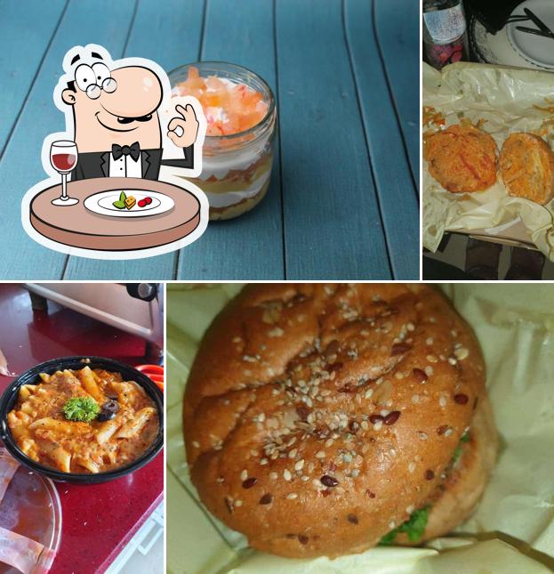 Food at Hardyz Burger