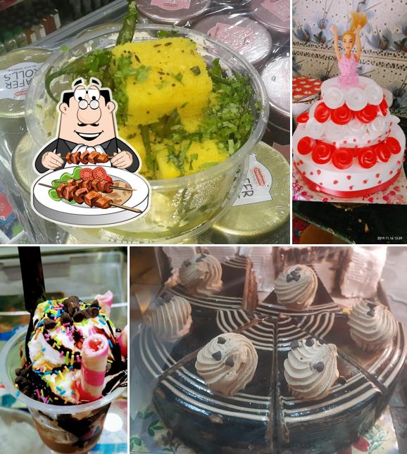 Food at MOHAN JI FRESH CAKE