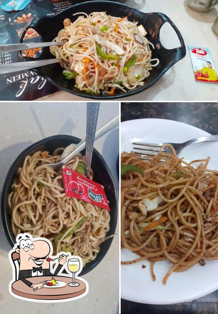 Meals at Mehak Chowmein