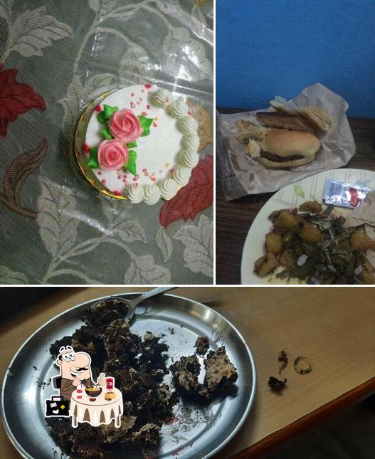 Food at BHARDWAJ BAKER'S