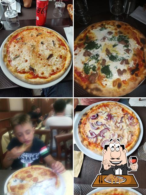 Scegli tra le molte varianti di pizza