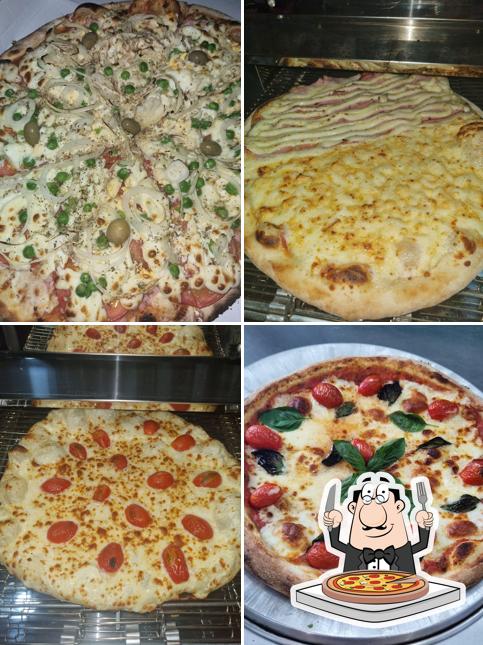 Escolha pizza no Pizzaria da Pri