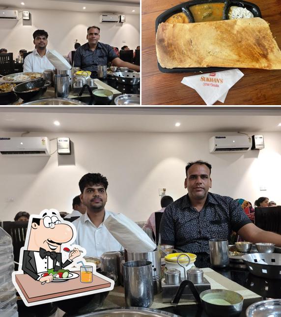 Food at Sukhan's Star Dhaba