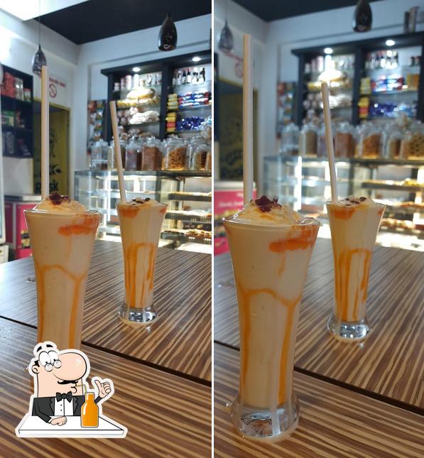 Rusk Artisanal Bakery provides a variety of drinks