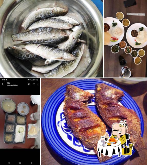 Meals at The Categorical Eat-Pham