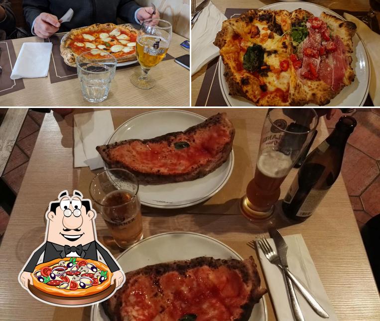 Ordina tra le svariate varianti di pizza