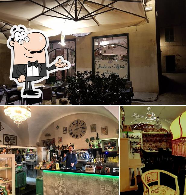 Dai un'occhiata agli interni di La Belle Epoque Cafè (ABSINTHE bar)
