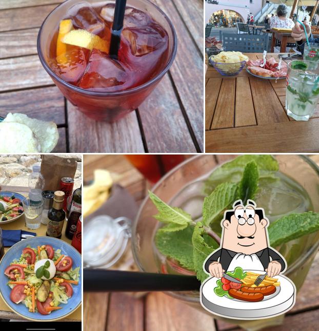 Platti al Bar Creperia Il Moletto