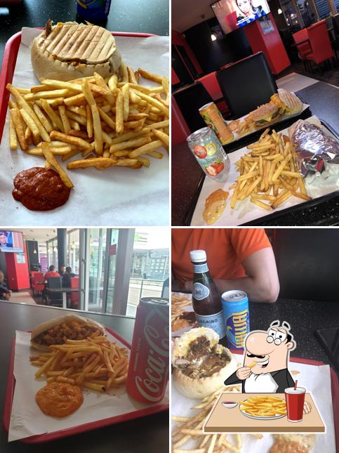 Dégustez des pommes frites à S&B Fried Chicken