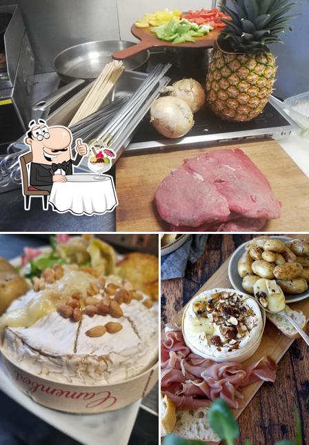 Les p'tits plats de MIMI sert une variété de desserts