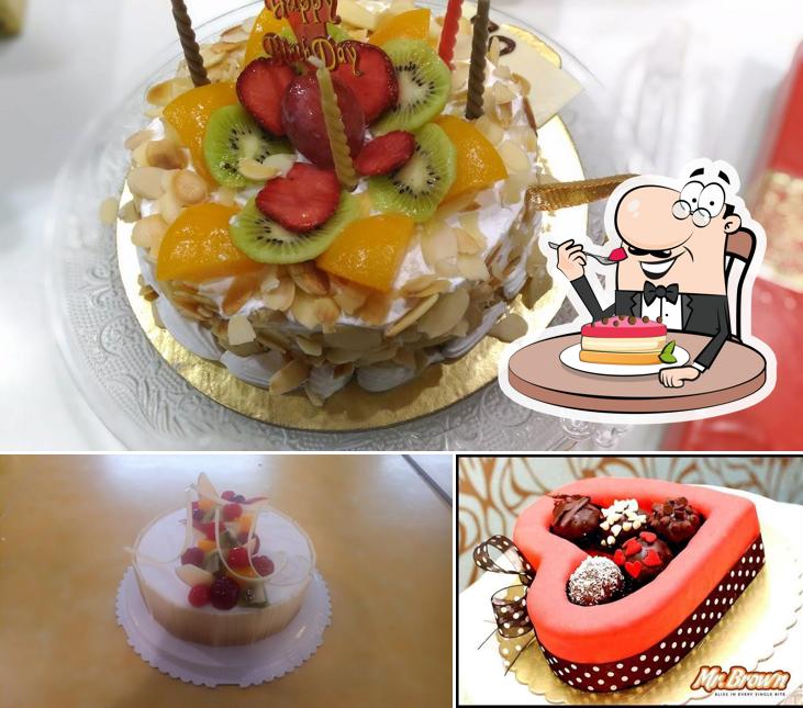 Mr. Brown Bakery (Sapru Marg) offers a selection of sweet dishes