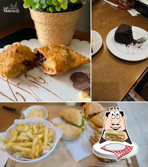 Clube sanduíches em Café Matriz