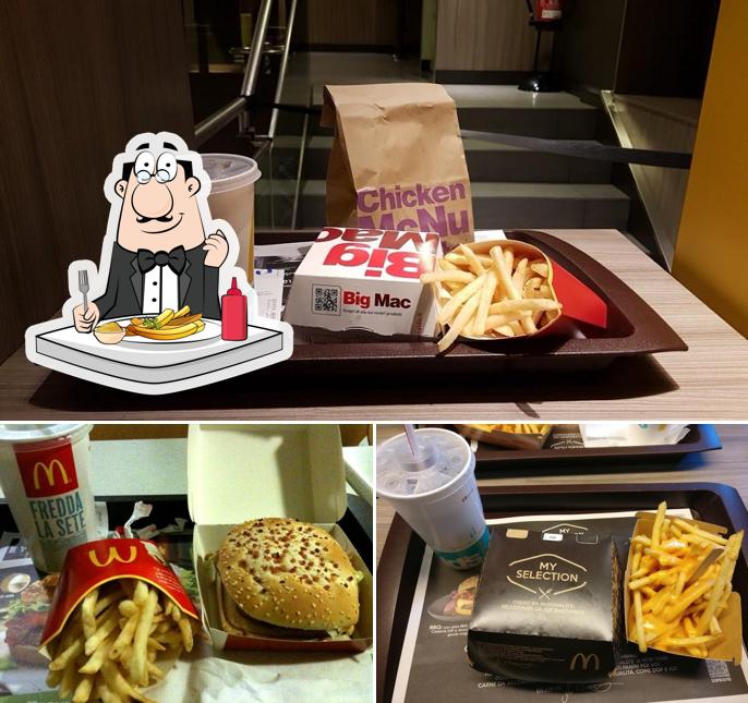 A McDonald's Bergamo Piazza Marconi puoi goderti le patatine fritte