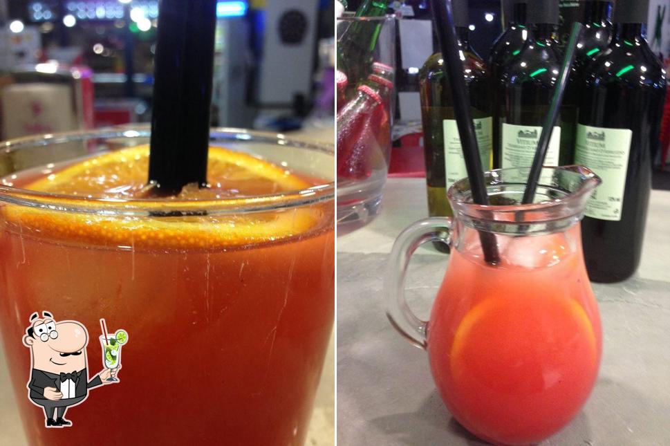 Goditi un drink a D&D bar