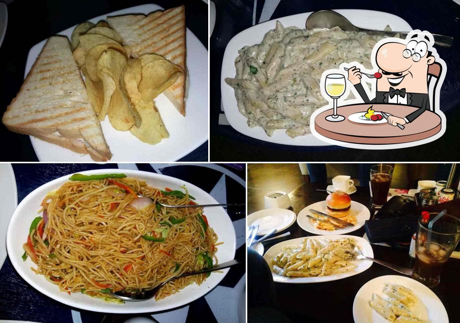 Meals at Razzmatazz Cup N Cake