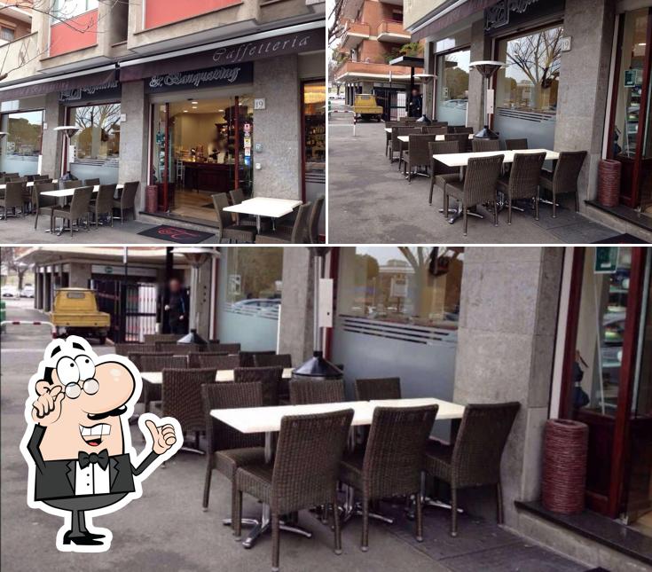 Gli interni di T&T Caffetteria