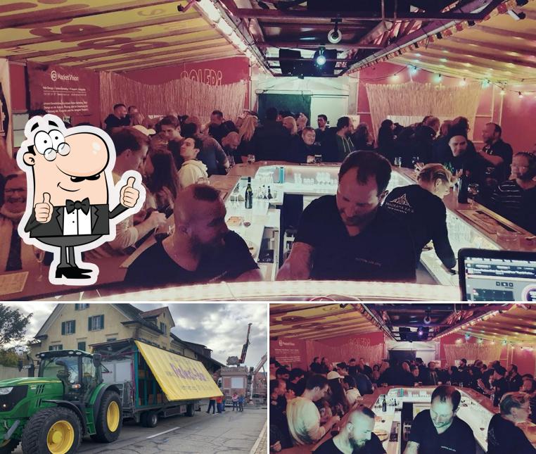 Vedi questa foto di Chilbi Schlieren Panorama BAR