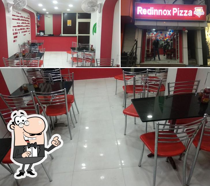 The interior of Redinnox Pizza Rohtak