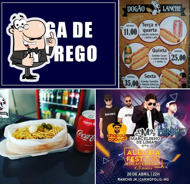 Here's a picture of Dogão Lanche