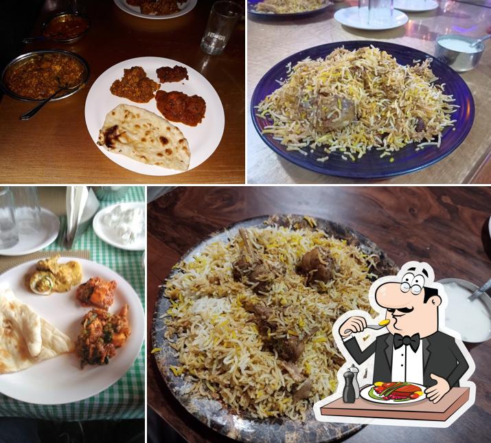 Food at Kafil's Plaza