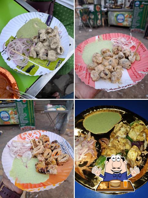 Food at Deepak Veg chaap