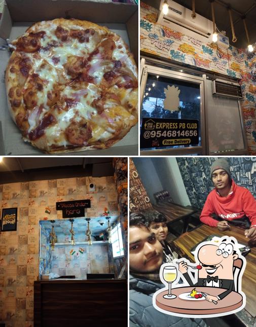 Food at EXPRESS PB CLUB