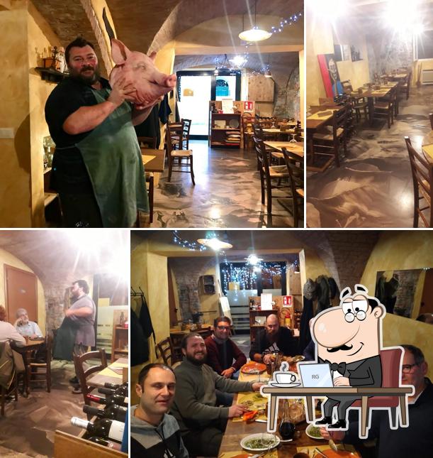 Gli interni di Hostaria da Nemo