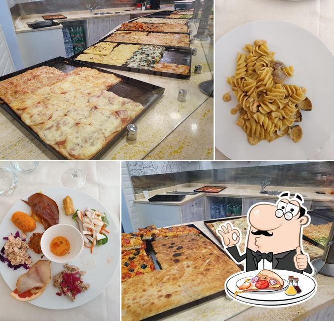 Scegli una pizza a Pizzeria Prima O Poi