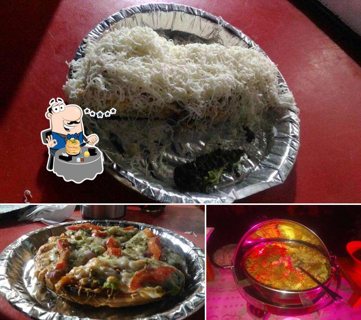 Food at Shyamal Food Court