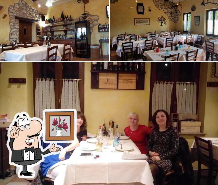 Siediti a un tavolo di Al Ponte