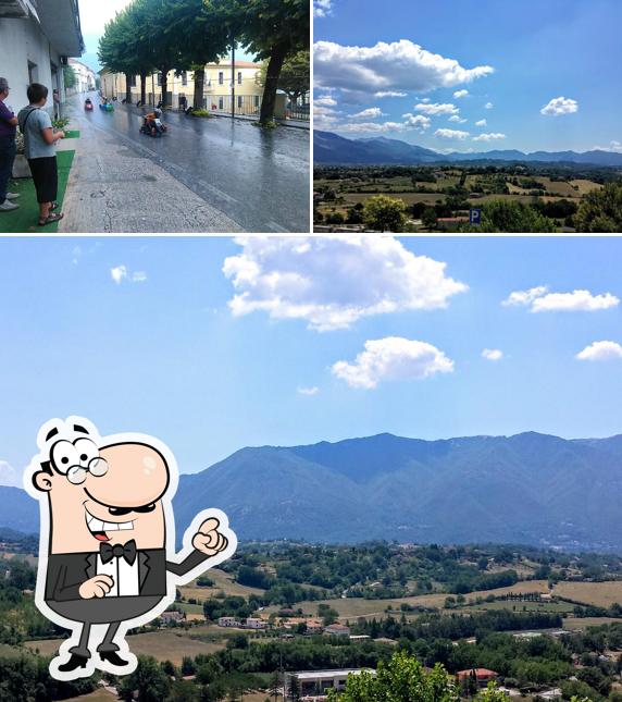 Guarda gli esterni di Il Chiosco Di Mequio Francesco