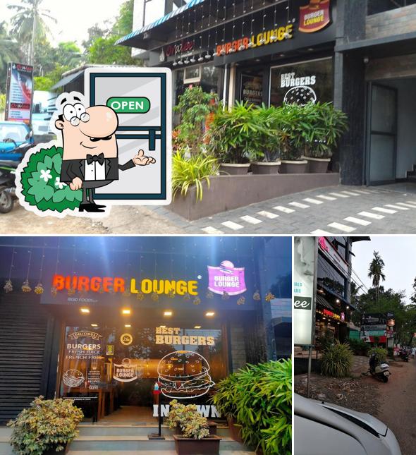 The exterior of Burger Lounge